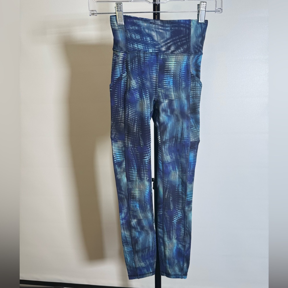 NWOT Lululemon Invigorate High-Rise Tight 25" *Foil
Shapeshifter Flux Blue Multi - Picture 5 of 6